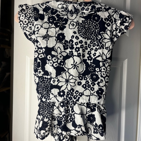 Chic Ruffled Floral Wrap Top by George ME – Feminine and Flattering (Size L) - Picture 5 of 5